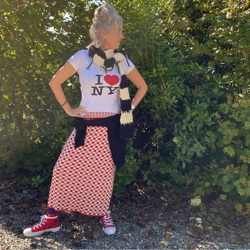 Meet your Posher, Terra